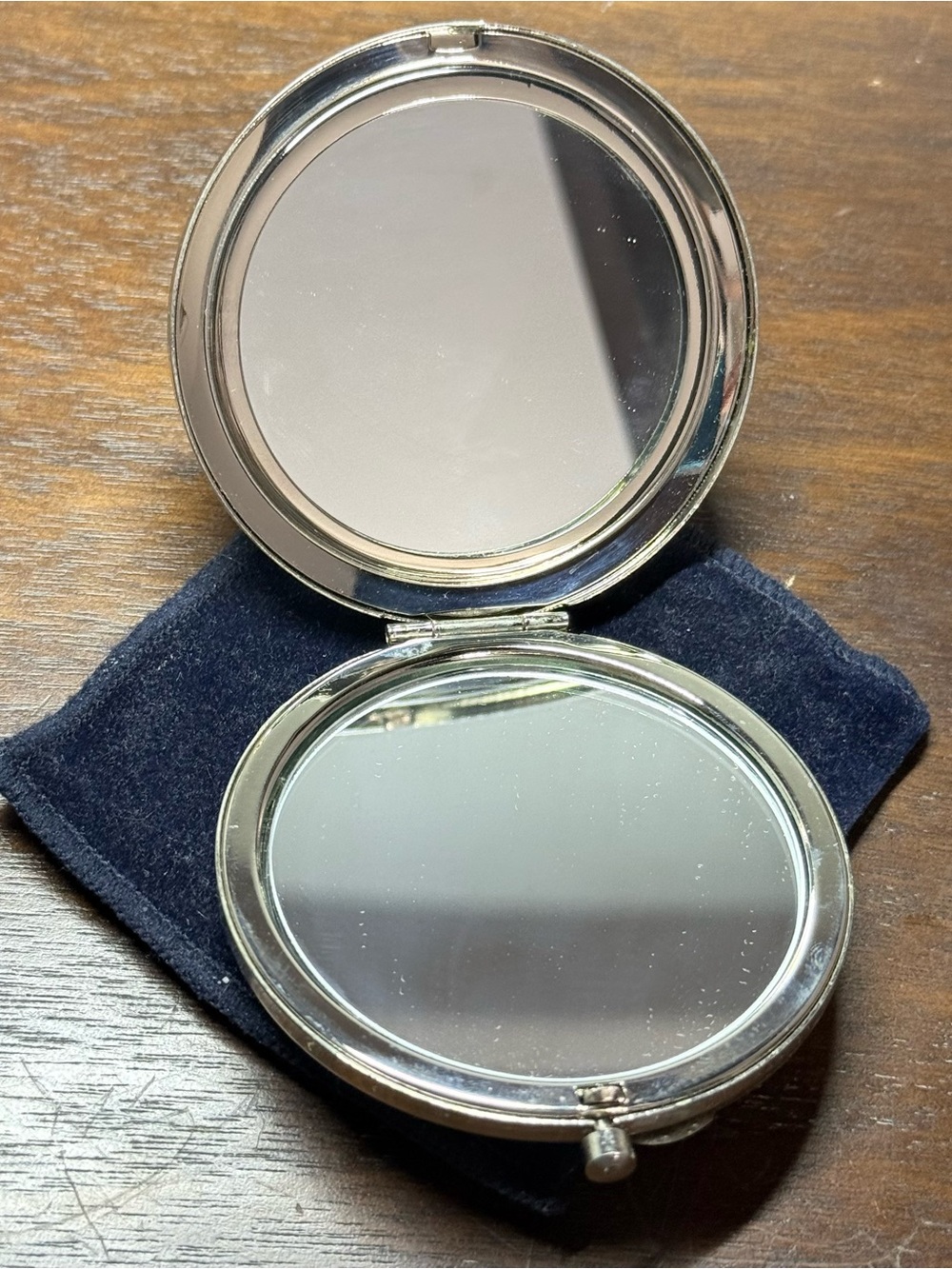 Rare La Prairie Compact Mirror - Picture 11 of 16